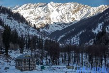 800px-Mountains_Manali_Himachal_Pradesh_20200205010808.jpg